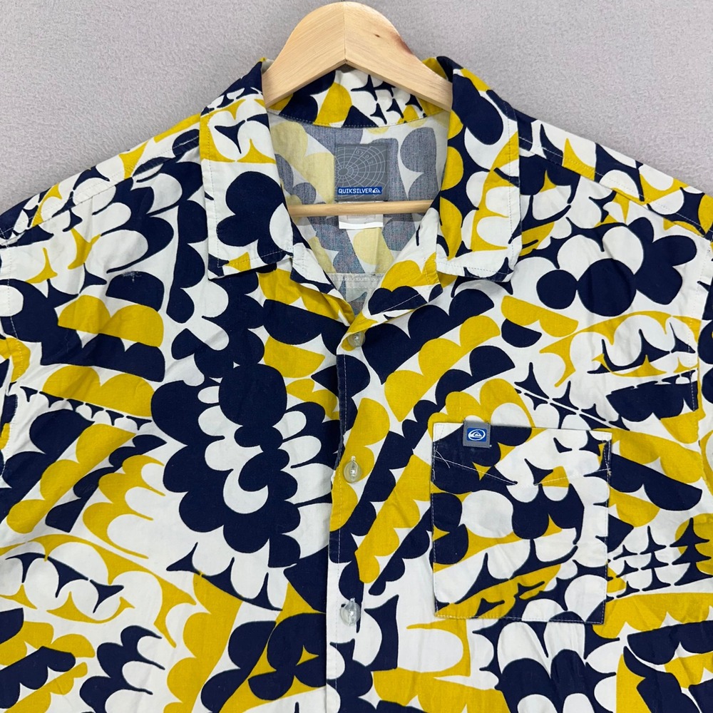 Vintage 90s Quiksilver Camp Shirt Mens Medium Retro Pattern Navy/Yellow Surf Y2K